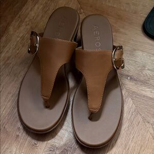 AEROSOLES Tan Sandals with Gold Accent
